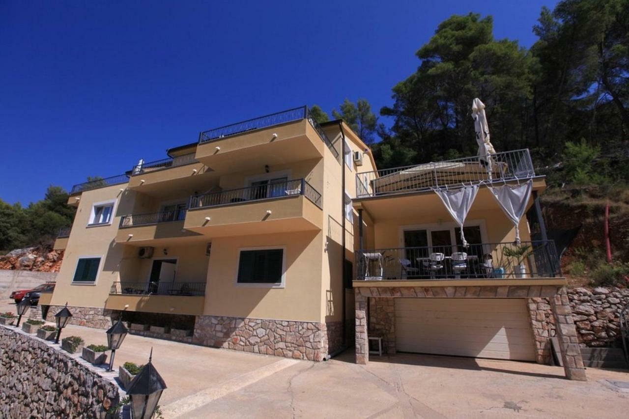 Robinson Bella Appartement Bogomolje Buitenkant foto