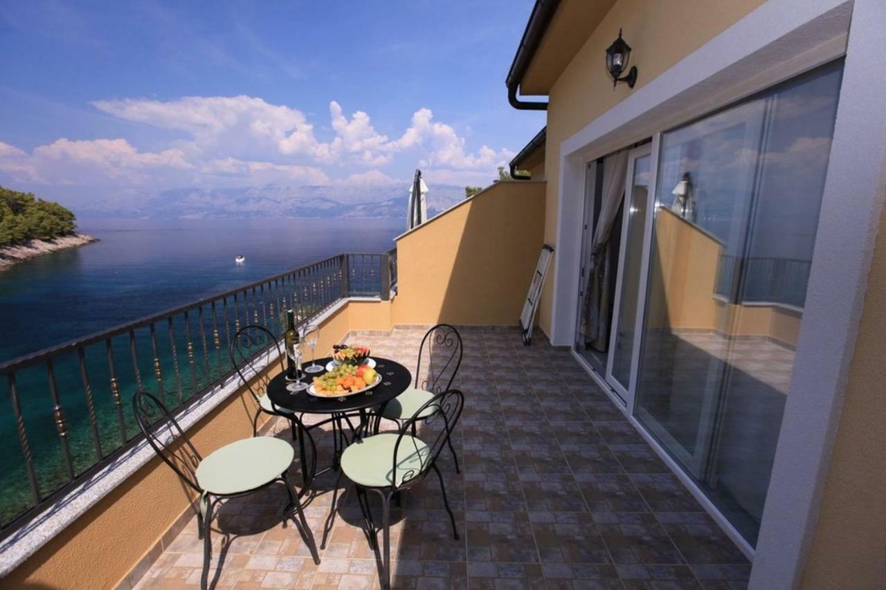 Robinson Bella Appartement Bogomolje Buitenkant foto